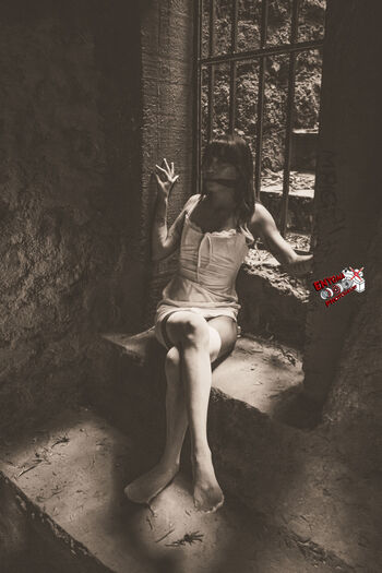 Salina barajas page 3 image