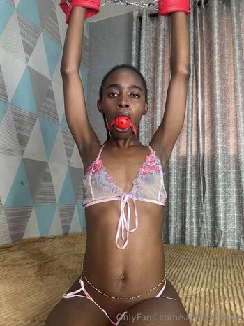 Samantha mocca image