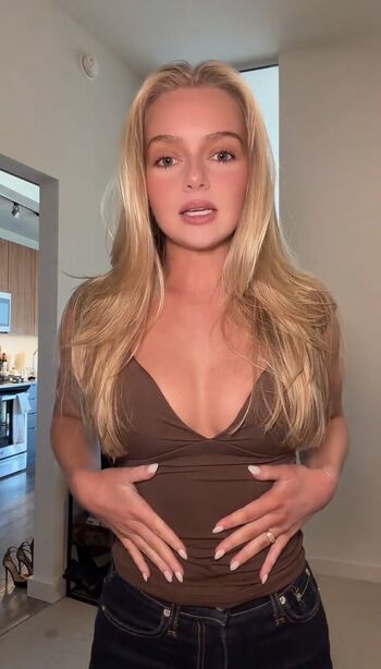 Samantha riehl page 4 image