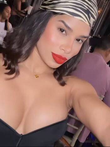 Samantha rojas image