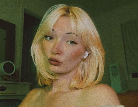 Samantha smith image