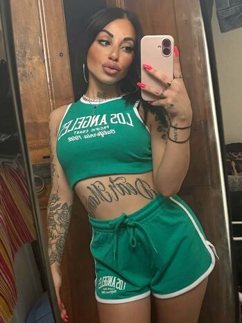 Samanthaasalerno image