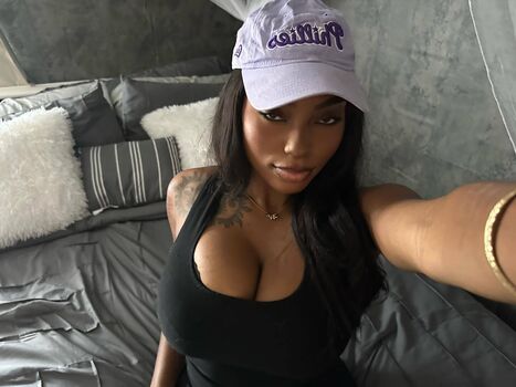 Samanthamarier image