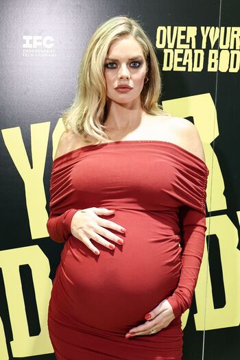 Samara weaving page 2 image