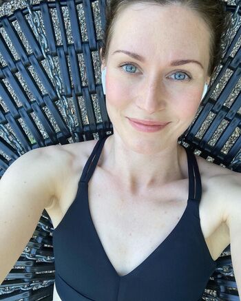 Sanna marin image