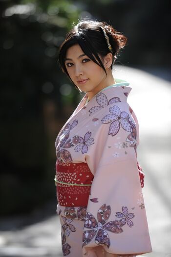Saori hara image