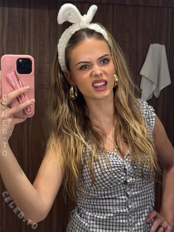 Sara crumbeleg image