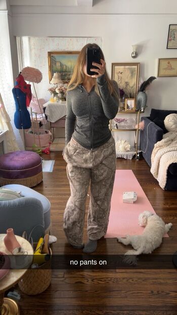 Sara dobrik image