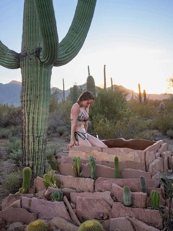 Sara jean underwood 1 image