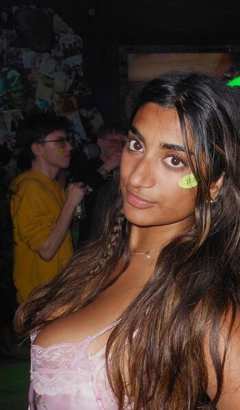 Sara k image