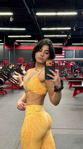 Sara saffari page 3 image