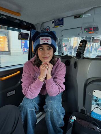 Sara saffari image