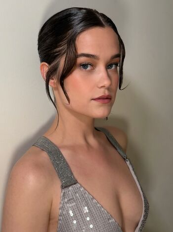 Sarah catherine hook image