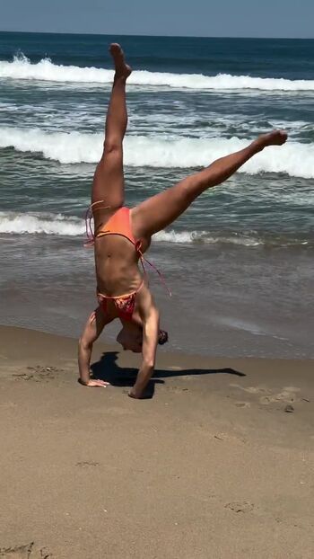 Sarah dorough image