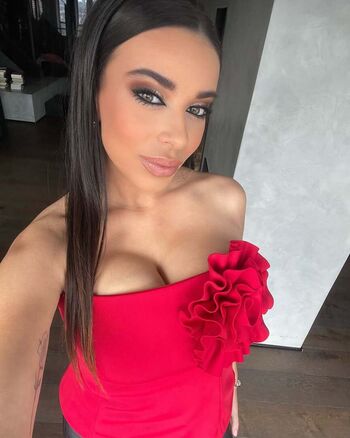 Sarah Perez Santaolalla