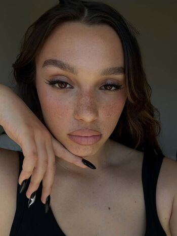 Sarah toscano image