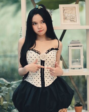 Sarah viloid page 2 image