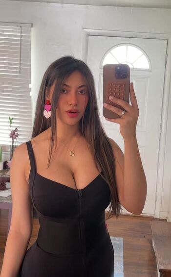 Sarahi salgado image