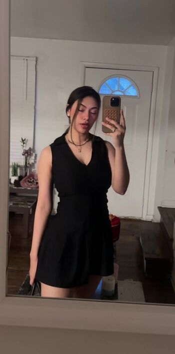 Sarahi salgado image