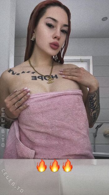 Sarahmelek image