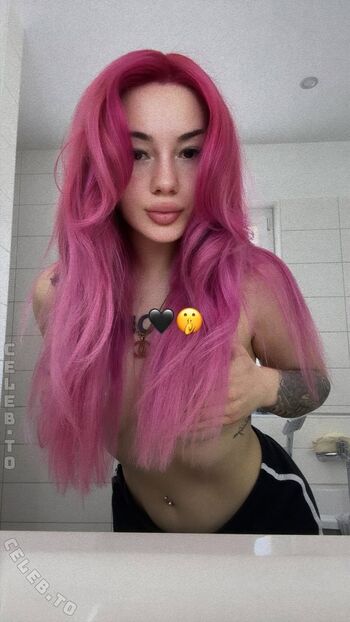 Sarahmelek image