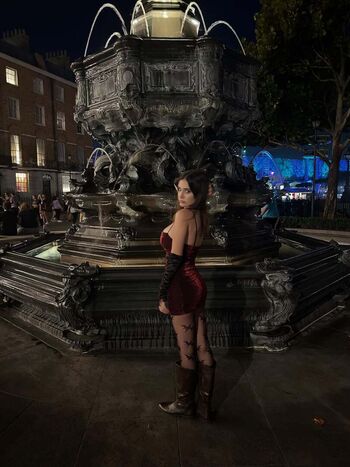 Saraxoxo page 2 image