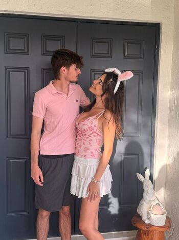 Saraxoxo page 2 image