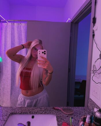 Sariahxxx image