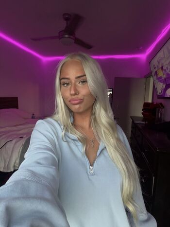 Sariahxxx image