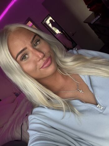 Sariahxxx image