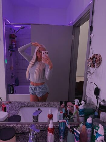Sariahxxx image