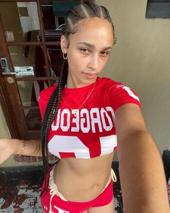 Sarina bree image