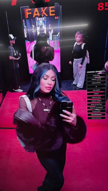 Sasha banks page 4 image