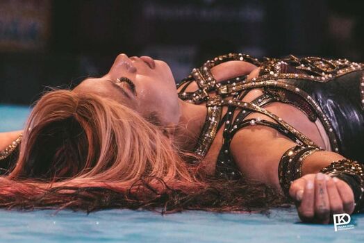 Sasha banks page 3 image