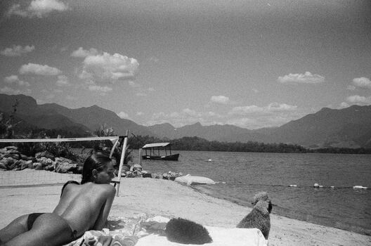 Sasha meneghel image