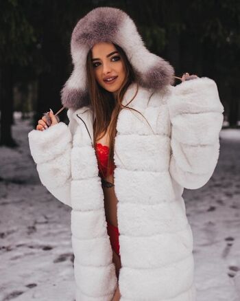 Sasha okhotskaya image