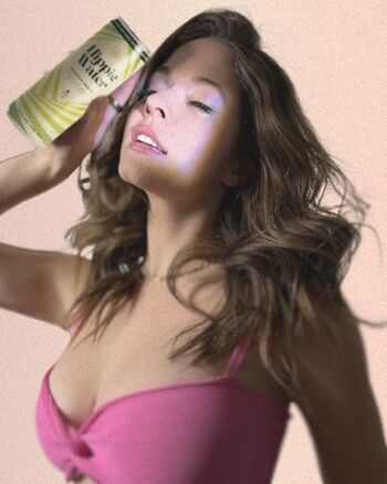 Sasha pieterse image