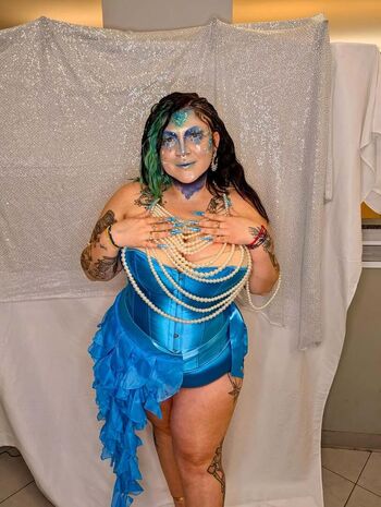 Savannah torres image