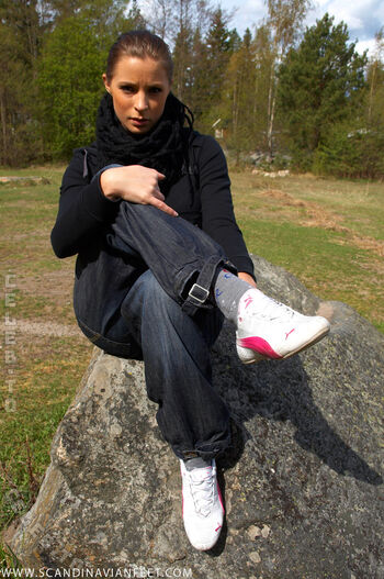 Scandinavian feet page 45 image