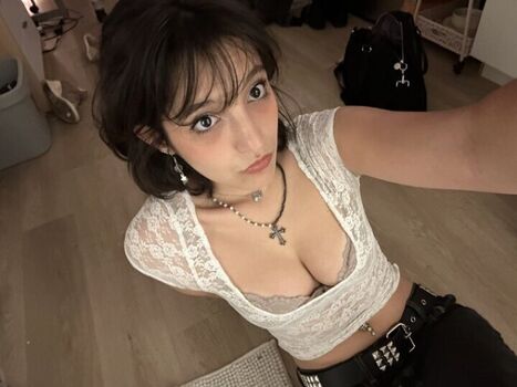 Scenehe4rt image