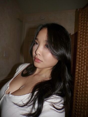 Seleena her image