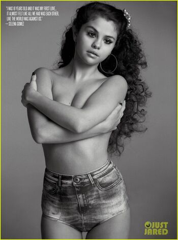 Selena gom image