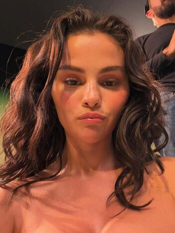 Selena gomez 1 page 9 image