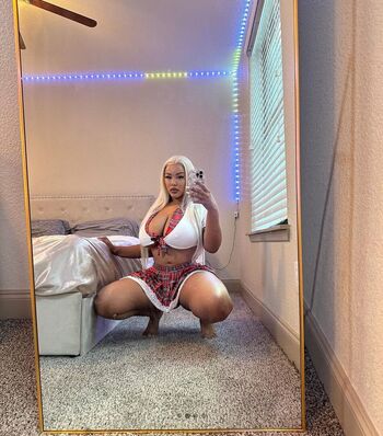 Selenealeche69 image
