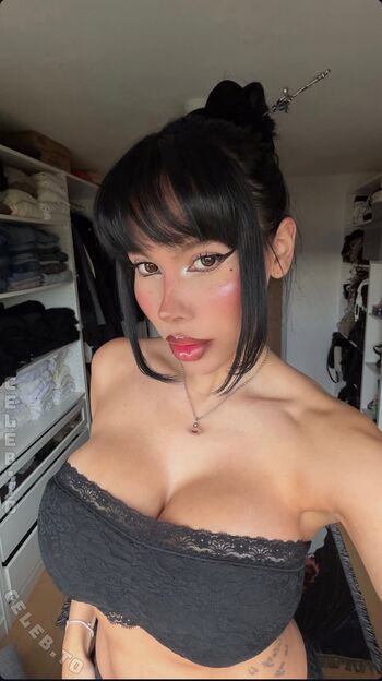 Selina groetzner image