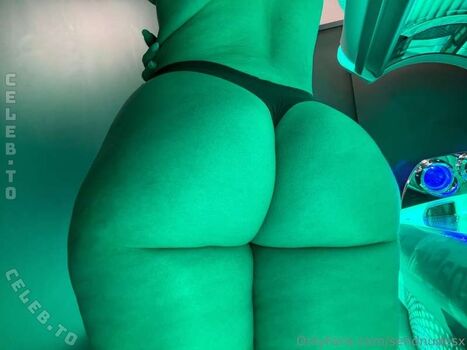 SendNudesX