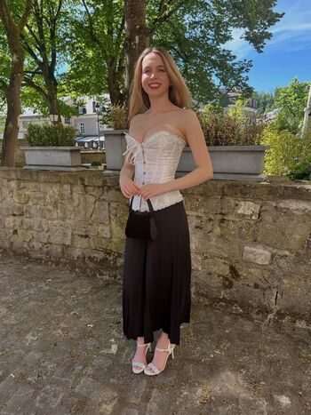 Serena skybourne image