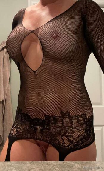 Sexywife069 image