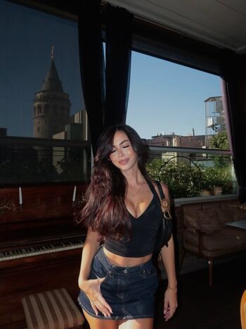 Sezen cifcioglu image