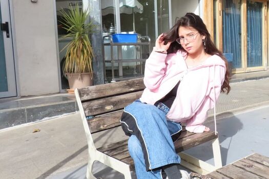 Shaked gigi image